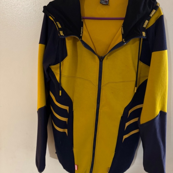 Wolverine perform zip up hoodie from superx - Picture 2 of 3